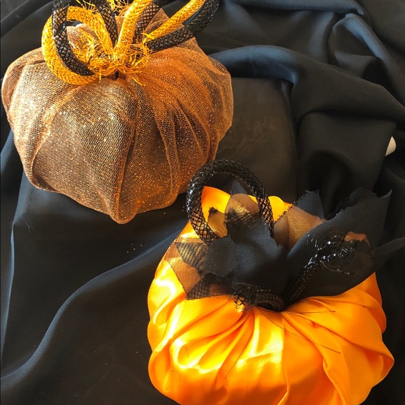 🎃👻 Handmade Pumpkins - Picture 3 of 7